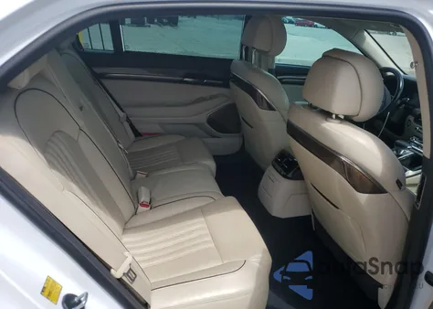 2017 Genesis G90 Premium z USA, uszkodzony, nr VIN KMHG34JA3HU032378